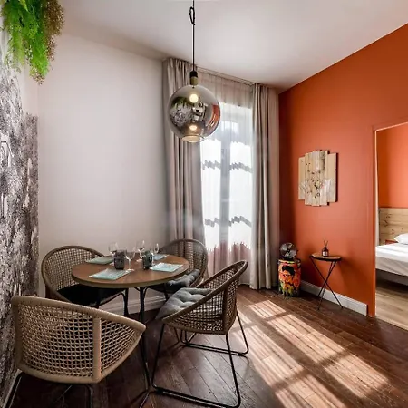 招待所 La Maison D'or 圣西尔·奥芒特