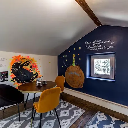 La Maison D'or Guest house