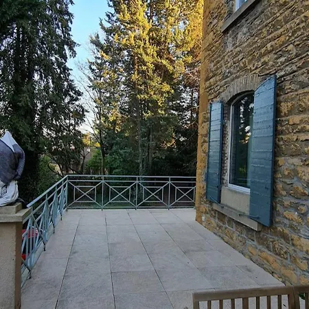Guest house La Maison D'or Saint-Cyr-au-Mont-d'Or
